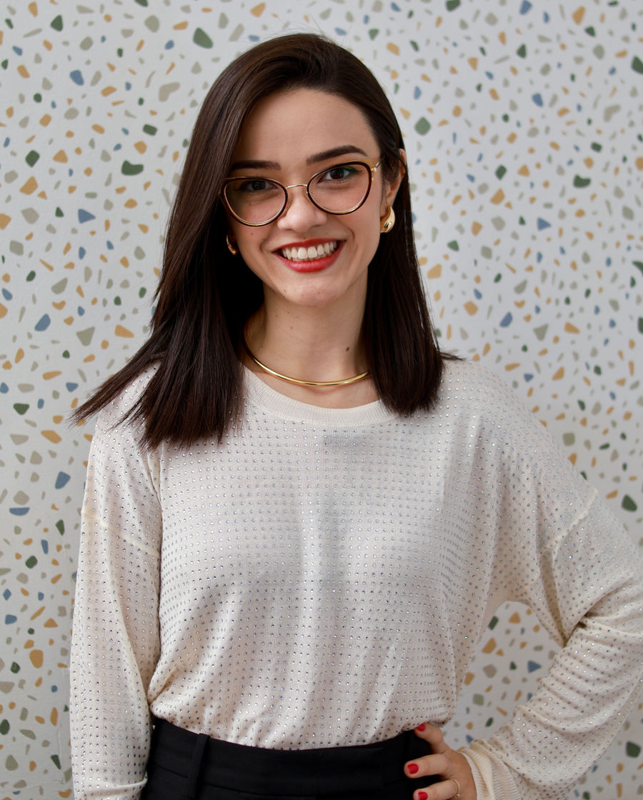 Dra. Andressa Hirako